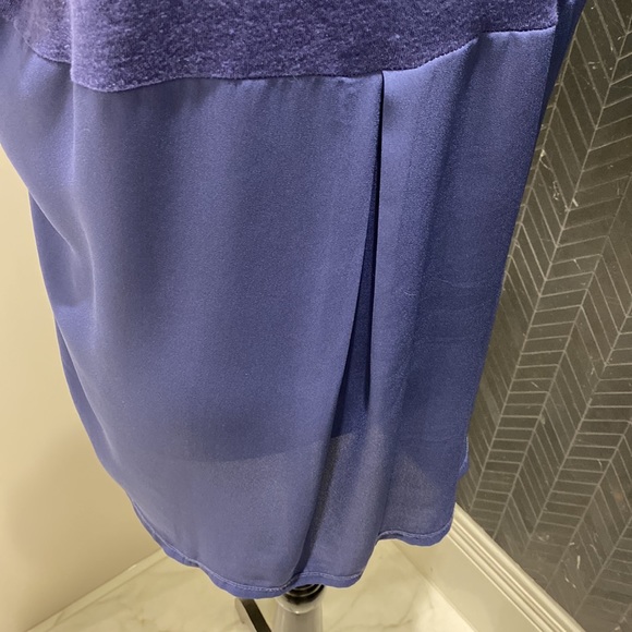 Sanctuary blue t-shirt, linen & polyester, very good condition, size medium - Picture 4 of 4